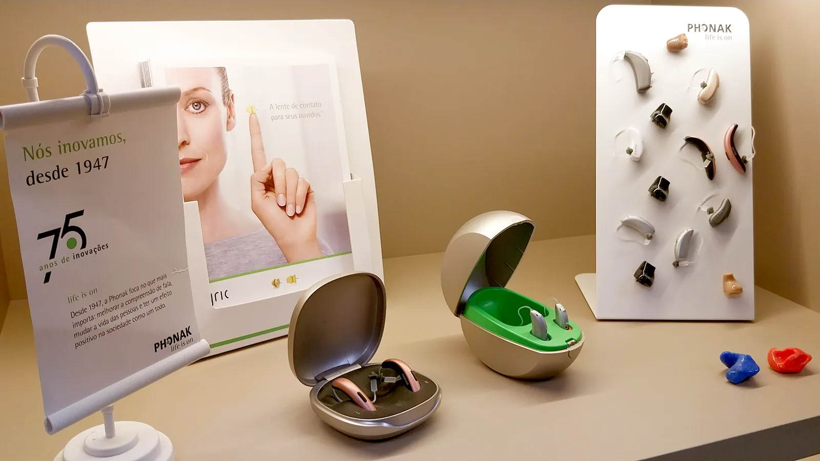 Aparelhos auditivos Phonak e acessórios disponíveis na SerAudi Araraquara